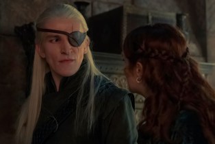 Aemond (Ewan Mitchell) and Alicent (Olivia Cooke) in 'House of the Dragon' Season 2 finale