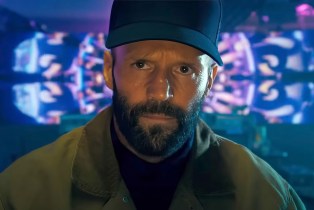 THE BEEKEEPER JASON STATHAM STREAMING MOVIE REVIEW