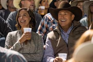YELLOWSTONE, from left: Wendy Moniz-Grillo, Kevin Costner
